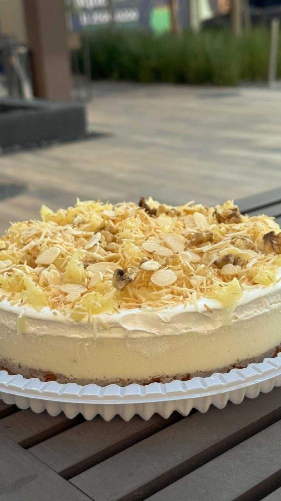 TORTA-ABACAXI-COM-COCO