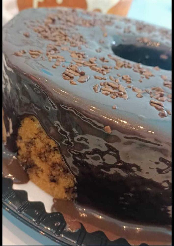 BOLO-FORMIGUEIRO-COM-COBERTURA-CHOCOLATE